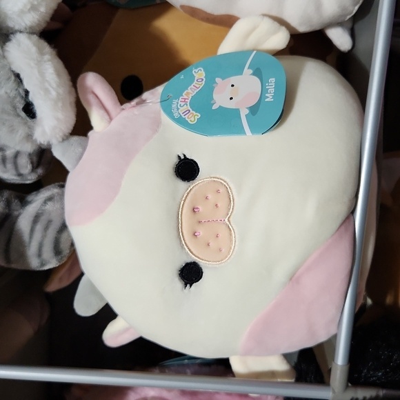 Malia Sea Cow Manatee squishmallows NWT S8 Valentines Day Pink white - Picture 1 of 10